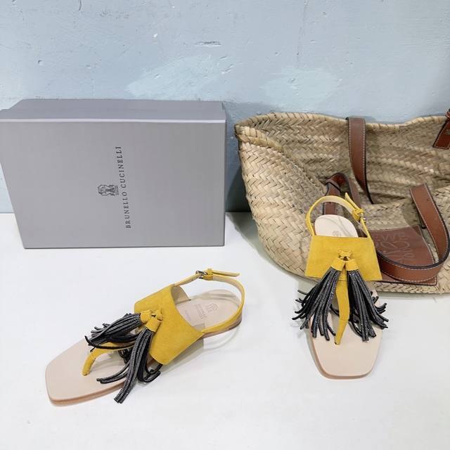 High-Quality Factory-Direct! The Niche Fashion Brand Brunello Cucinelli Presents