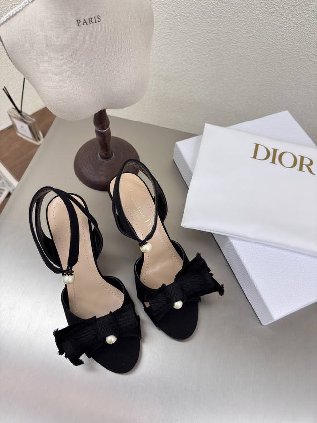 High-Heeled Pearl Sandals, High-Quality Logo With A Luxurious Feel. Upgraded Sho