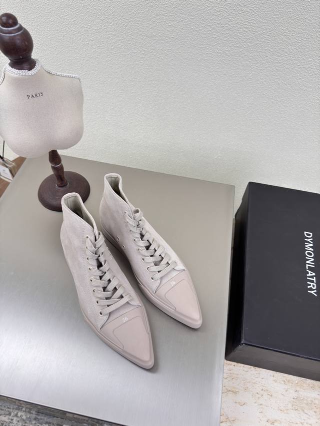 Dy High-Top Skate Shoes, Pointed Toe. Dym*Nlatry National Trend Designer Brand,