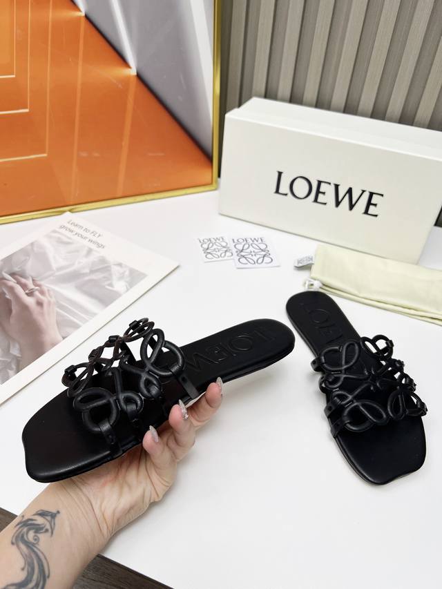 New Arrival! Loewe | Loewe Spring/Summer New Collection This Season's Must-Have