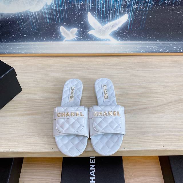 Factory-Direct, Same As The Official Chanel Website, High-End Version. Chanel 20