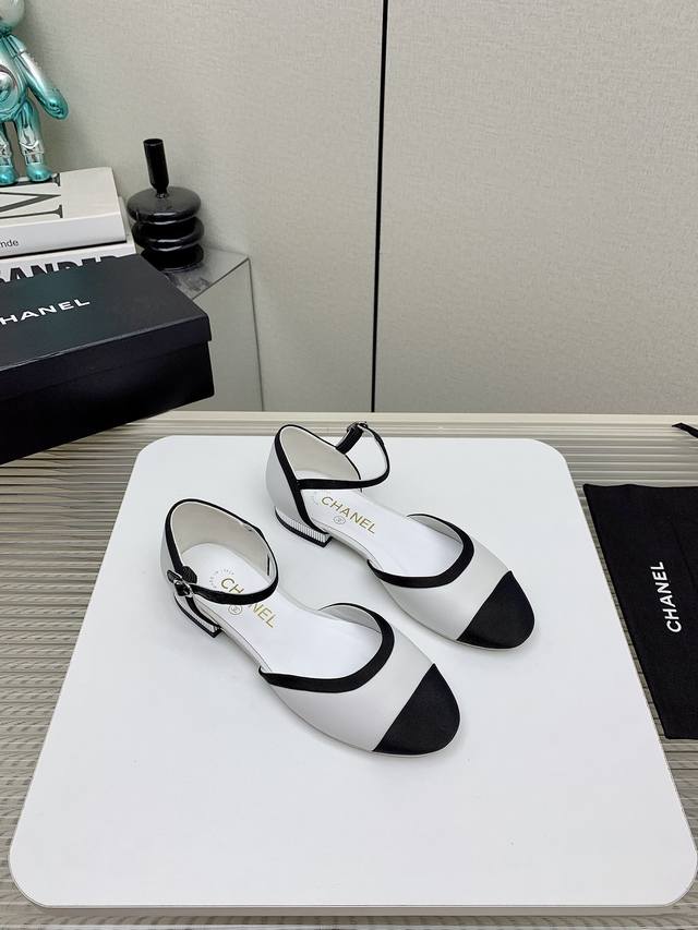 Factory-Direct High-End Version Chanel Spring/Summer Runway-Inspired Hollow Sand