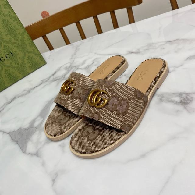 Gucci Gucci Buckle Chunky Heel Strappy Sandals, Classic Saddle Buckle Design, Ti