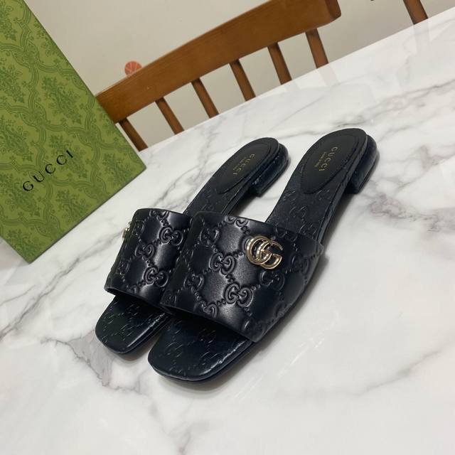 Gucci Gucci Square-Toe Chunky Heel Strappy Sandals, Classic Saddle Buckle Design