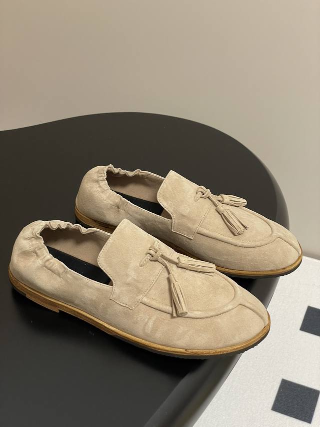 The Row 25S Early Spring New Arrival Neutral Retro Simple Slip-On Loafer With Fr