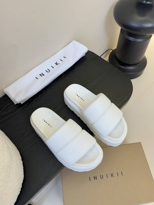 Inuikii Spring/Summer New Arrival Slides Features An Imported Soft Sheepskin Upp