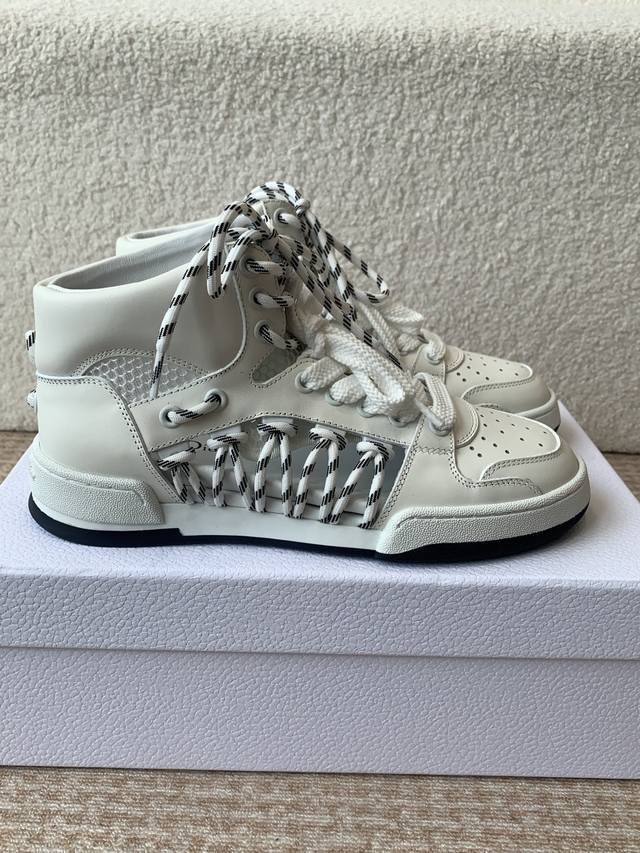 Dior C ' Est 25Ss New College-Style Casual Fashion High-Top Sneakers Embody A Bo