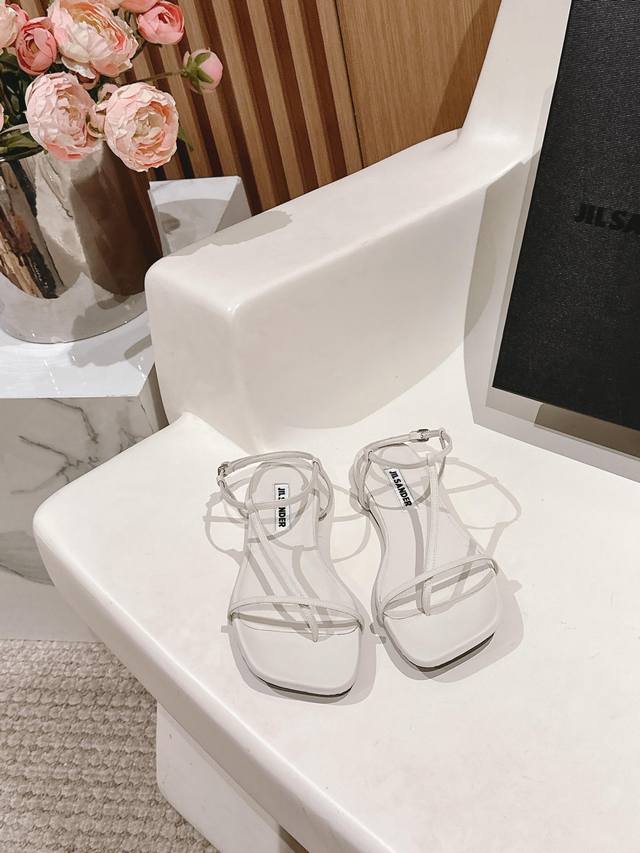 Genuine Leather Sole, Rubber Sole. Niche Fashion Brand Jilsander 2025 Spring/Sum