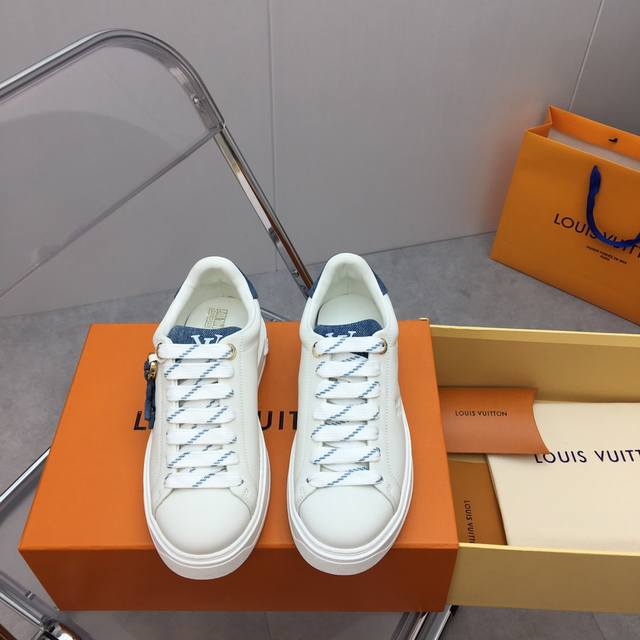 Time Out Series New Arrival Thick-Soled White Sneakers Fashion-Forward Design ~!