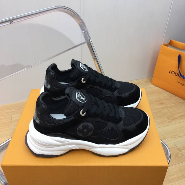 Top-Tier Version L V Run55 New Arrival~ L Run55 Running Shoes New Arrival Ultra-