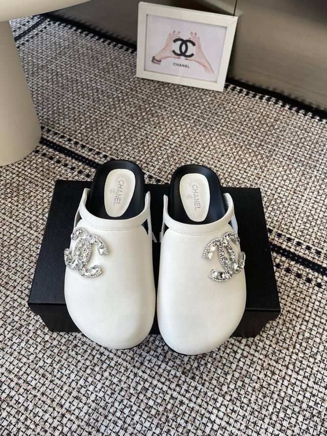 2025Ss Chanel New Half-Slip-On Shoes. Entirely Custom-Made With Premium Material