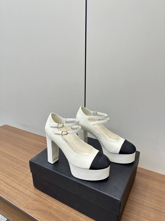 Chanel | Chanel 25C Mary Jane Thick-Soled High-Heel Shoes With Leather Upper Cha