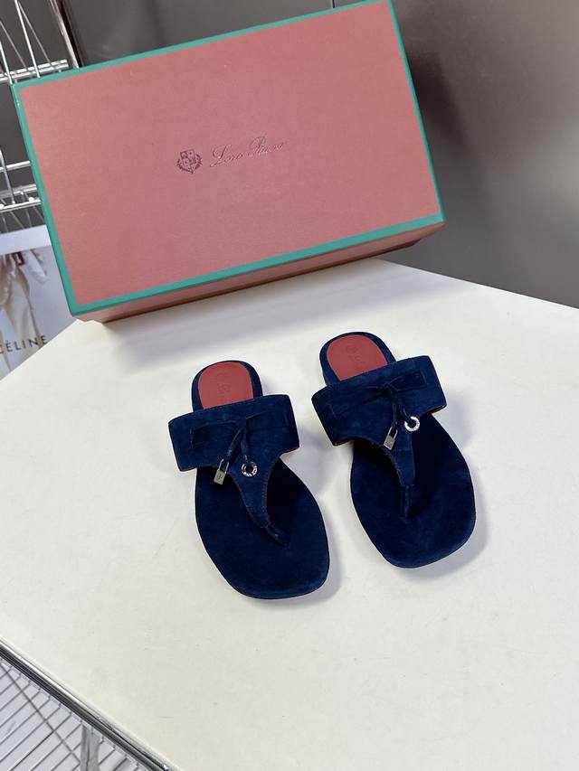 Loro Piana Spring/Summer Collection Lp Top Version British-Style Thong Sandals T