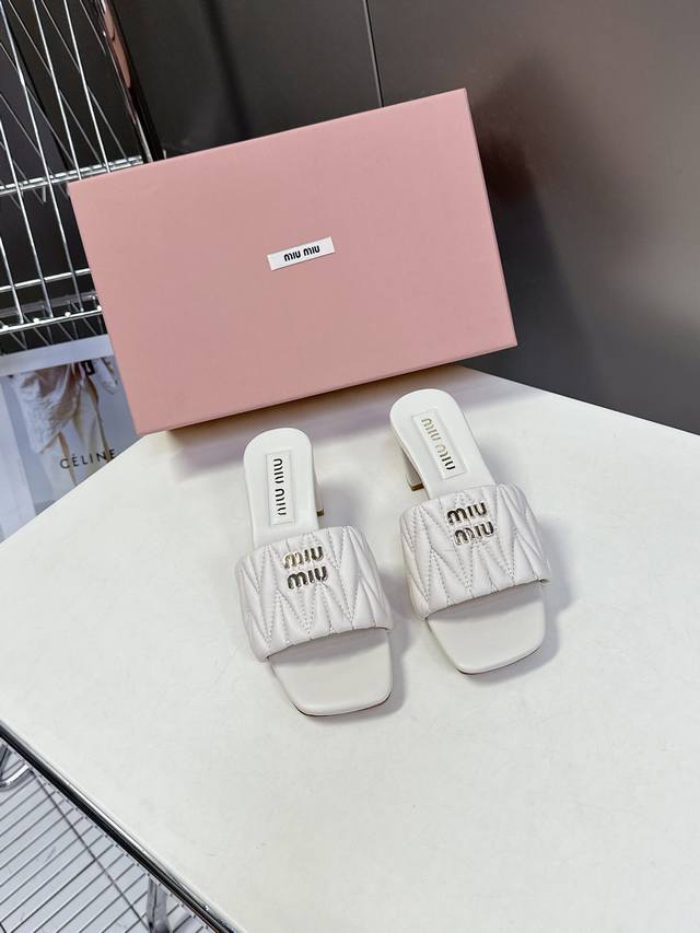 Miumiu Miu Miu Spring/Summer Runway-Inspired Slippers Fabric Made From Authentic