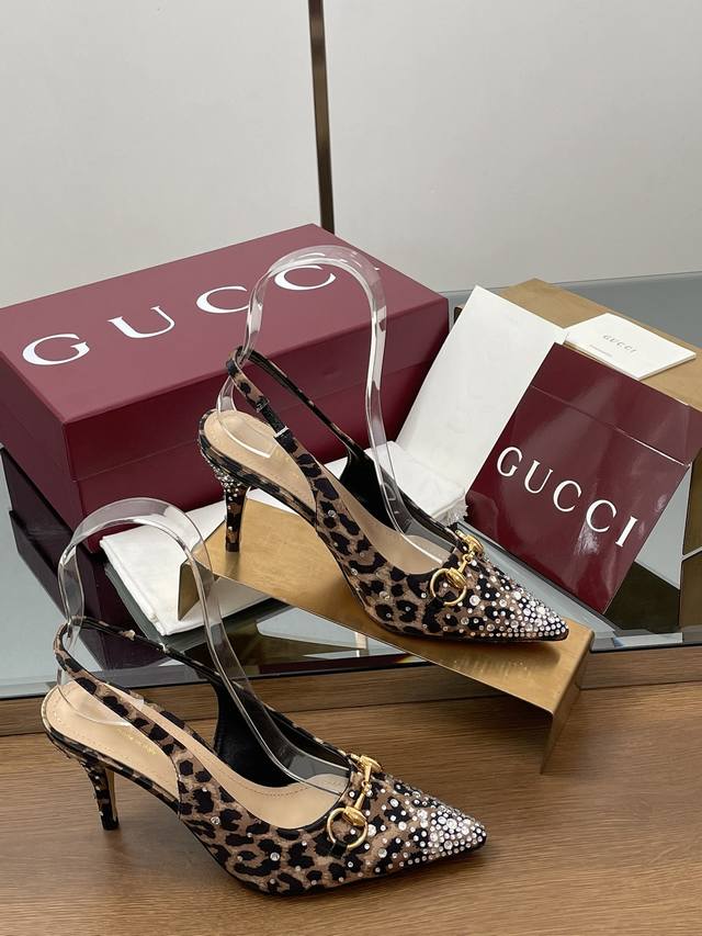 2025 Early Spring Gucci New Arrival Gucci Horsebit Pointed-Toe Low-Cut Embellish