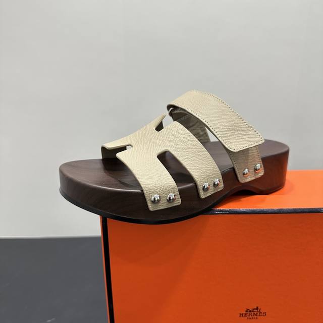 Hermes 2025 New Magic Imitation Wood Sole Slippers Series Classic Design With A