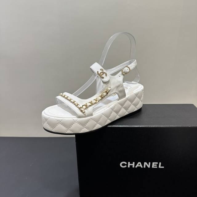 Chanel Chanel 25P Spring/Summer New Arrival Thick-Soled Chain Sandals This Seaso