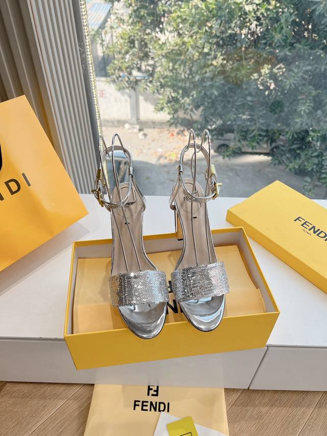 As Seen Is What You Get G288 Top-Tier Version Fendi Sandals, Featured In The Lat