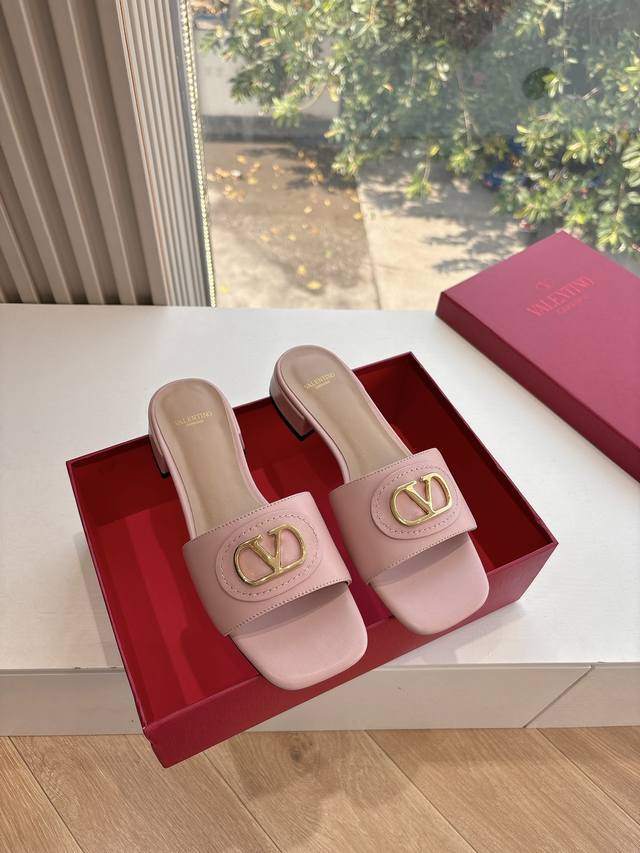 G678 As Seen, Valentino Classic 2025 Spring/Summer Vlogo Signature Metal Buckle