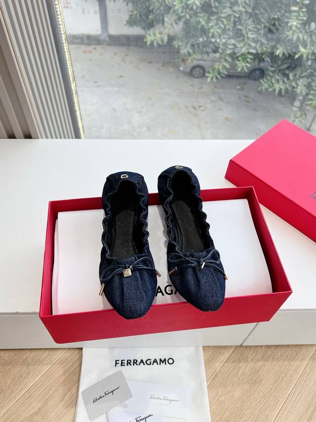 As Seen, As Delivered. G006 Authentic Replica, Top-Tier Ferragamo Vara Nameplate