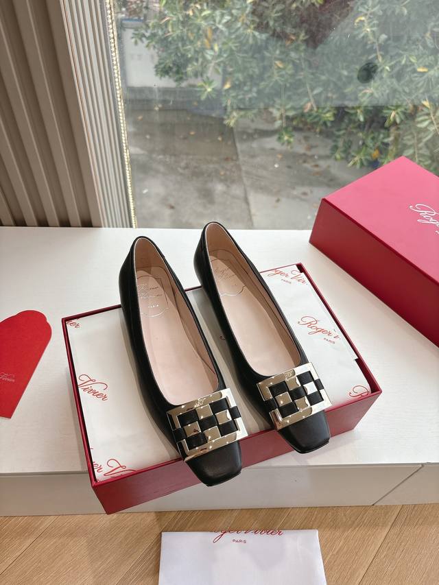 As Seen, As Delivered, Proxy Purchase Level G988 * Rv25 Latest Floral Series Dou