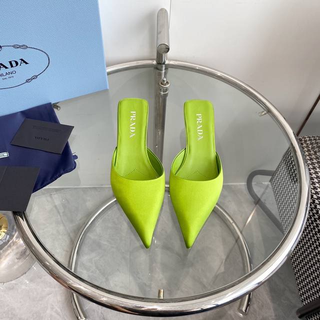 Premium Grade Prada New Triangle Logo Triangle Heel Pointed Toe Mule Sandals Mat