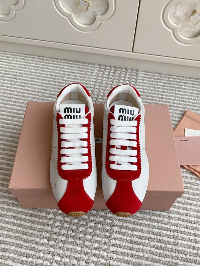 Premium-Quality Miu Miu Super-Soft Training Shoes, Classic And Trendy. Comfortab