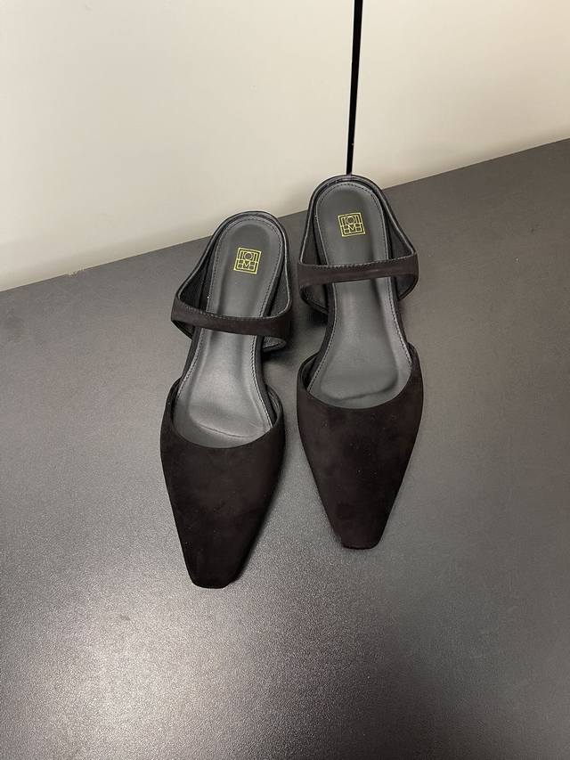 Toteme 2024 Spring/Summer Classic Minimalist French Retro Mule Shoe Tot New Mule