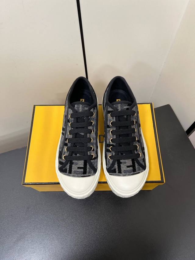 Fendi 2025 New Vintage Ff Material Couple's Edition Casual Sneakers Skate Shoes