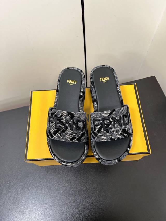 Fendi Fendi 2025 New Arrival Karl Lagerfeld Double F Monogram Thick-Soled Slippe