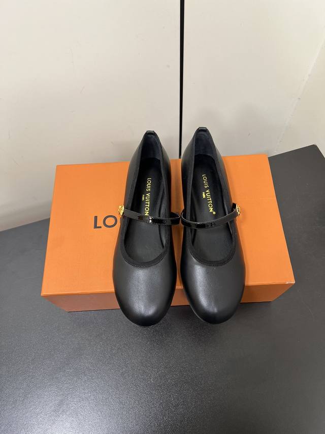 Lv Louis Vuitton 2025 Early Spring New Arrival Top-Tier Version, Authentic Desig