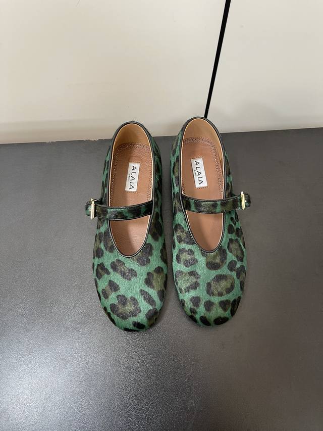 Alaia 24 Runway-Inspired Horsehair Leopard Print Flat Ballet Shoes Zhang Xiaohui