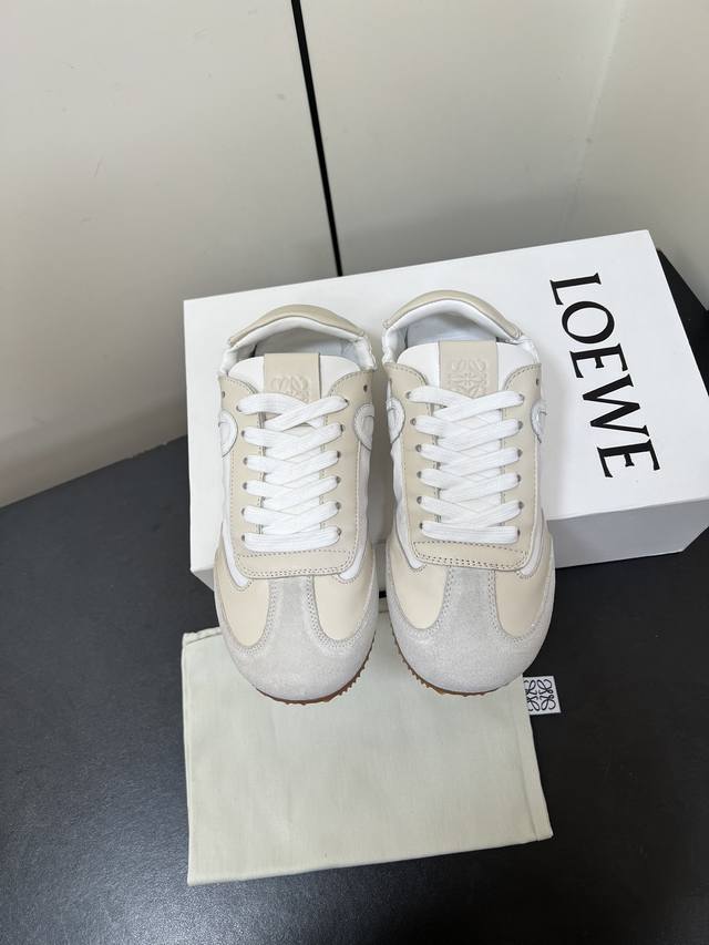 Loewe Classic Agass Shoe Ballet Casual Shoe A Must-Have For Everyone. Innovative