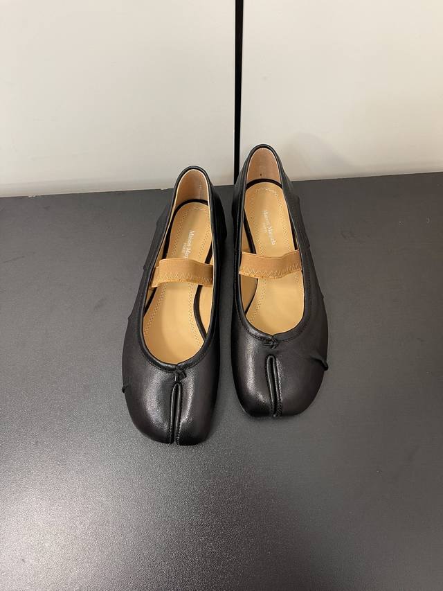 High-End Quality! Maison Margiela Mm6 Margiela 24Ss New-Style Wrinkled Split-Toe