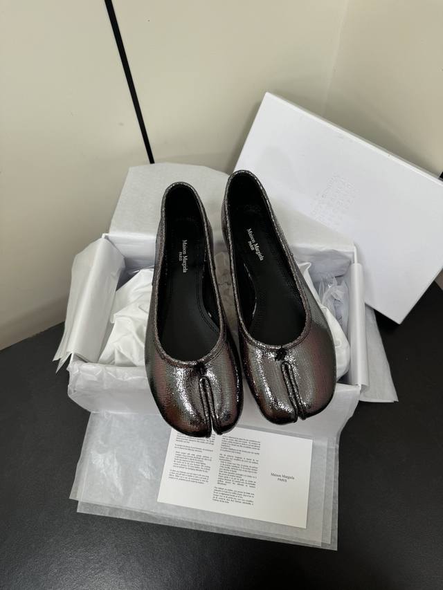 High-End Quality! Maison Margiela Mm6 Split-Toe Shoes Tabi, Italian-Made Vegetab