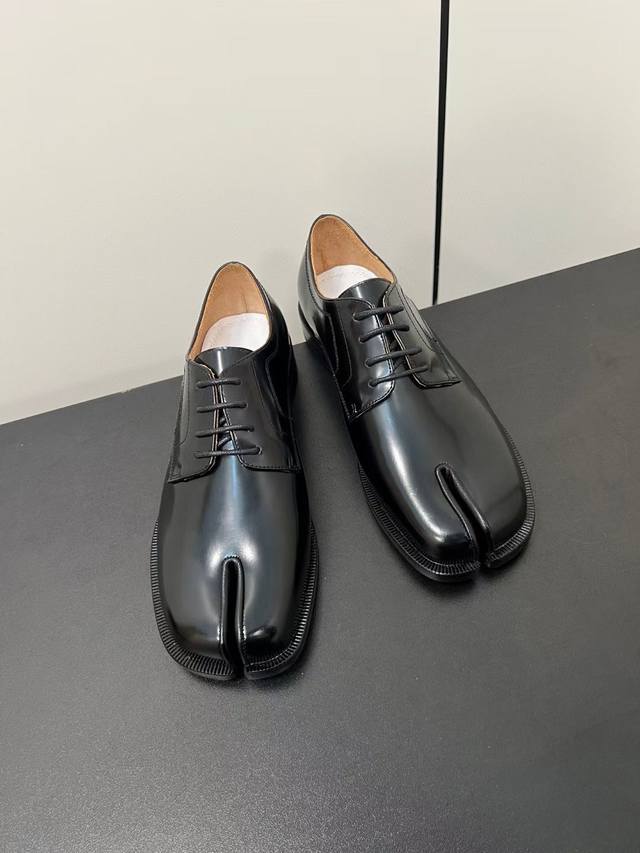 Men's Maison Margiela Mm6 Lace-Up Tabi Split-Toe Loafer Derby Shoe Couple's Edit