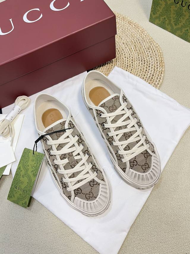 P, Couple's Edition Gucci Lido Series, Inspired By The Summer Vibes Of The Itali