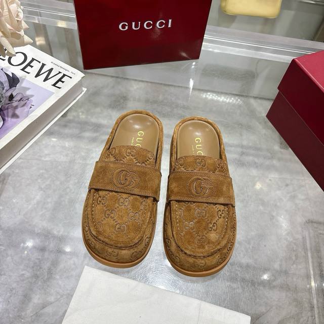 Bestseller Women's Mule Slippers With Double G Logo This Versatile Design Combin