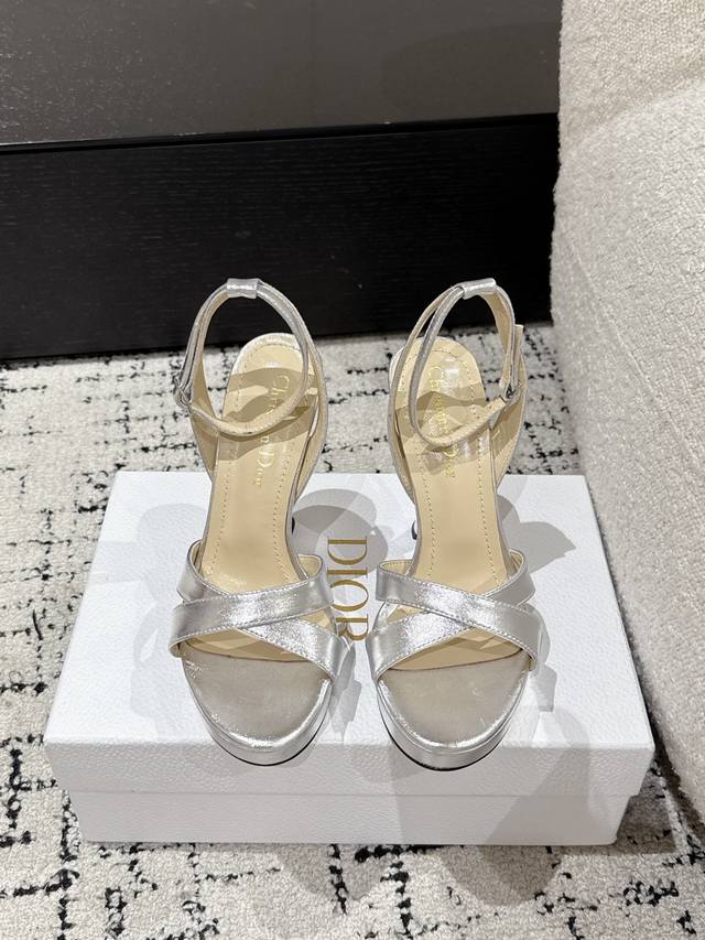 Dior Dior 2025 Spring/Summer Runway New Tribales High-Heel Cross-Strap Toe-Expos
