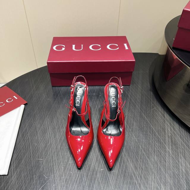 Factory: Exclusive Top-Tier Version Gucci 2025 Spring/Summer Latest Best-Selling