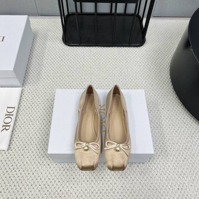 Factory: Exclusive Top-Tier Version Dior*Dior 2025 Vs New Single-Sole Shoe Serie