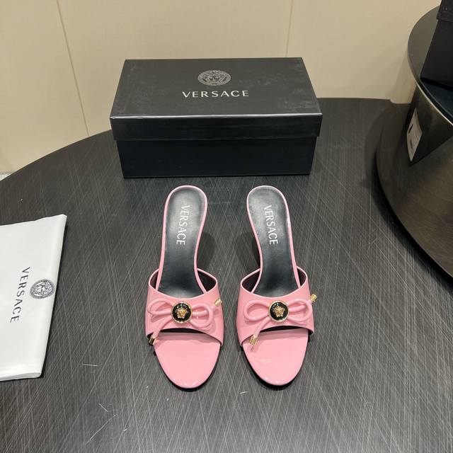 Factory: Exclusive Top-Tier Version Versace 2025 Vs New Sandal Series Round-Toe