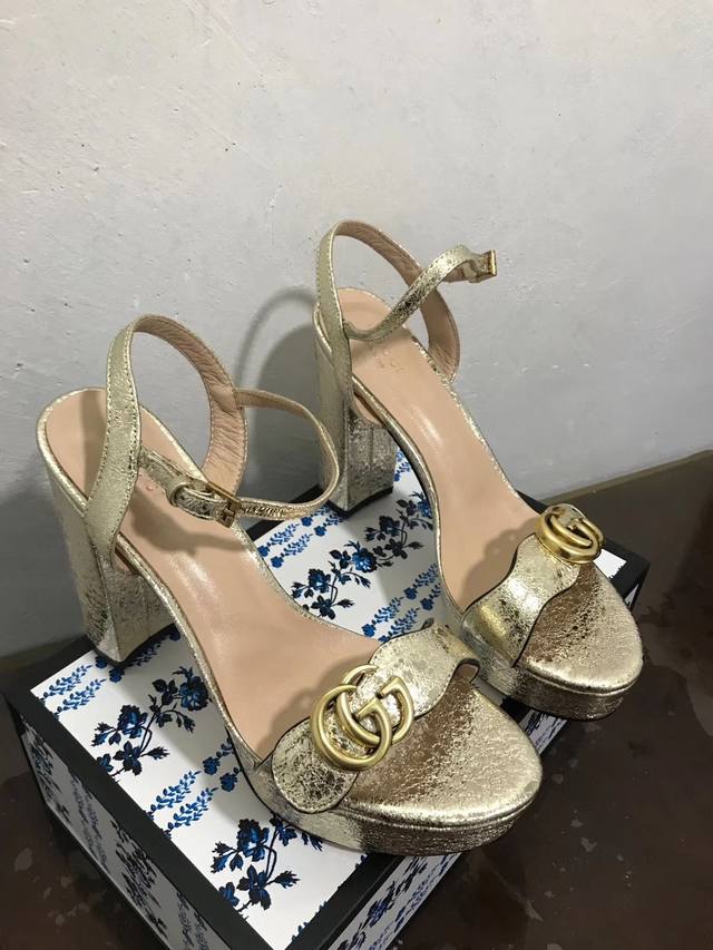 Gucci Exclusive High-End Quality, Genuine Leather Outsole. [Smart][Smart] High-E