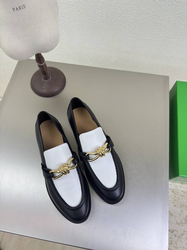 Bottega Venet* Women's Astaire Loafers Authentic 1:1 Replica Design, Consistent