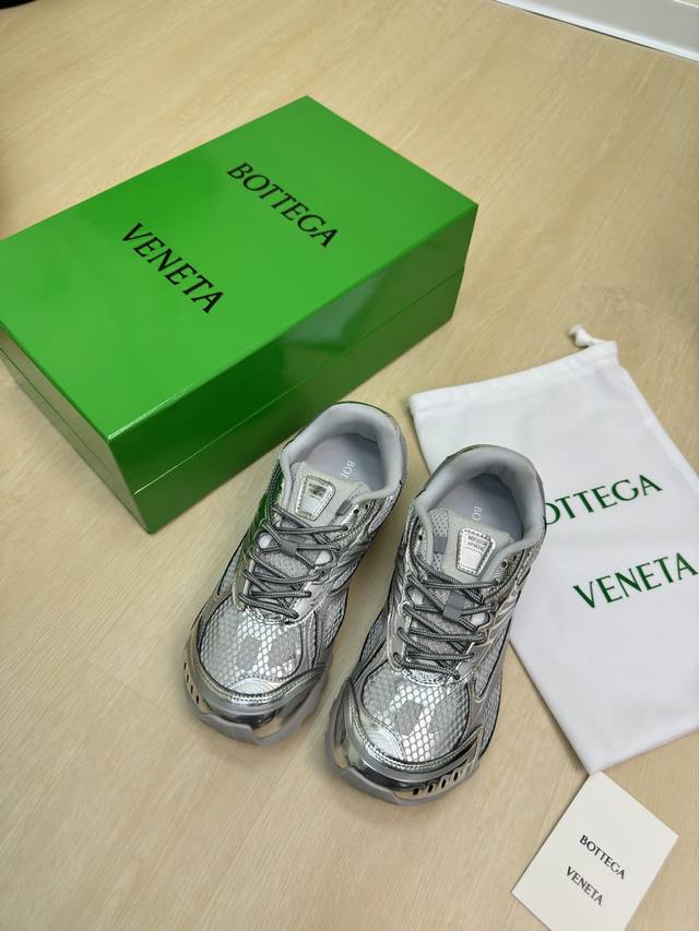 In The Most Complete Color Options. Bv Orbit Sneakers, The Same Style As Wang Yi