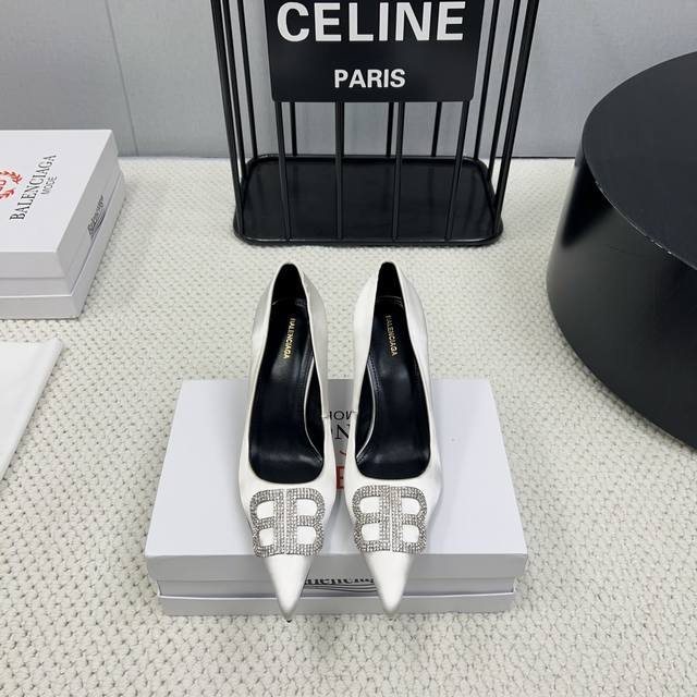 Factory: Exclusive Top-Tier Version B*Alenciag*A~Vs Early Autumn Bestseller Fash