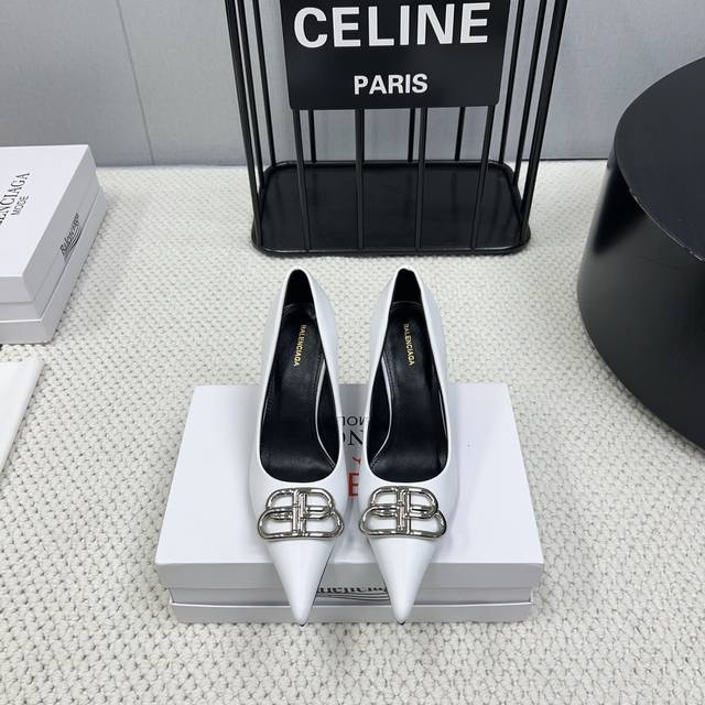 Factory: Exclusive Top-Tier Version B*Alenciag*A~Vs Early Autumn Bestseller Fash