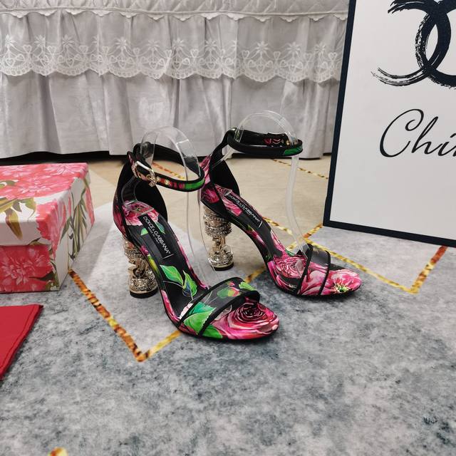 New Arrival - Dg Top-Tier High Version 2025 New Dg Rhinestone Pearl Heel Sandals
