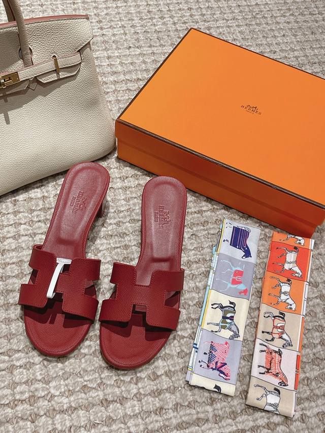 Factory Price P Palm Print Hermes Oran Sandal Series Fashionable And Versatile S