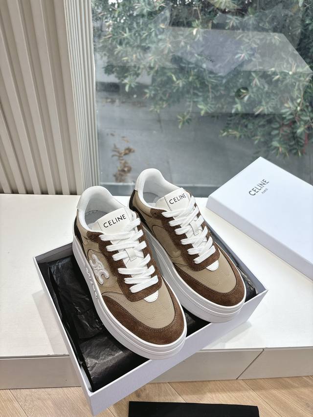 What You See Is What You Get. G039 Authentic Celine Runner Cr-03 Sneakers With C